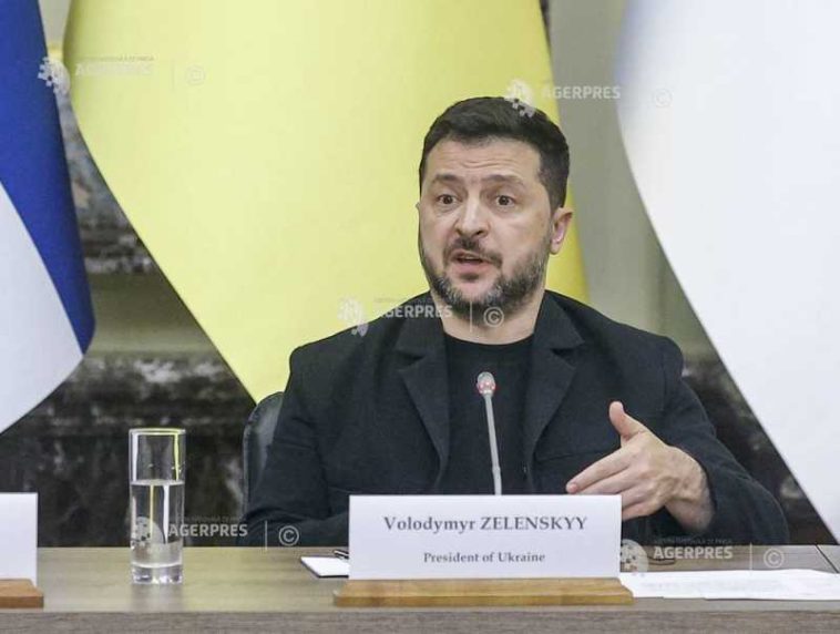 Ucraina: Președintele Zelenski cere Parlamentului să prelungească legea marțială și mobilizarea generală