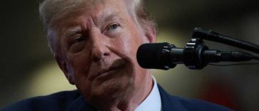 Democrații cer numirea unui procuror special pentru anchetarea legăturilor dintre Trump și Epstein