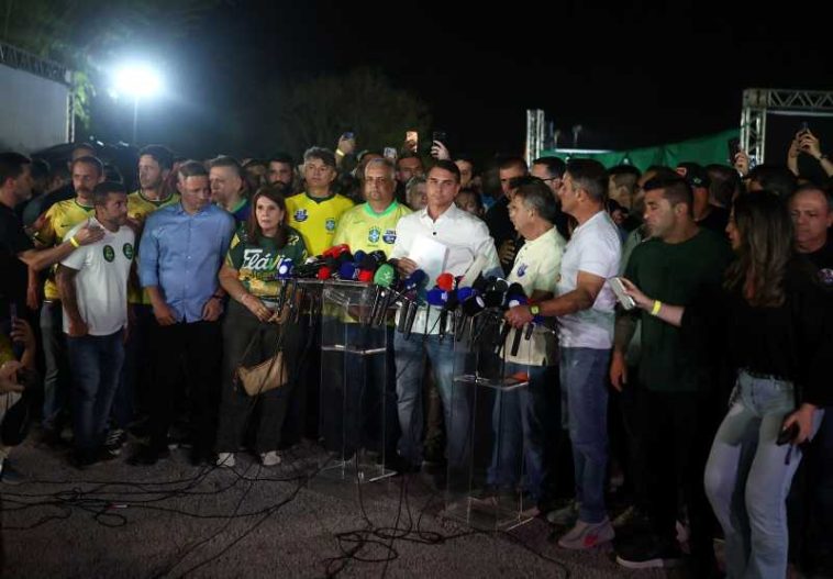 Brazilia: Partidul lui Flavio Bolsonaro recunoaște victoria surprinzătoare a lui Lula