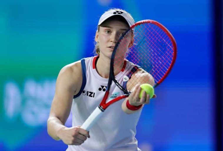 Tenis: Elena Rîbakina, la o singură victorie de primul loc în clasamentul mondial la finalul lui 2026
