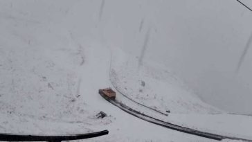 CNAIR: Condițiile meteorologice nefavorabile închid temporar circulația pe Transfăgărășan (DN 7C)