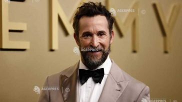 Noah Wyle este ‘cel mai sexy bărbat în viață’ în anul 2026, anunță revista People