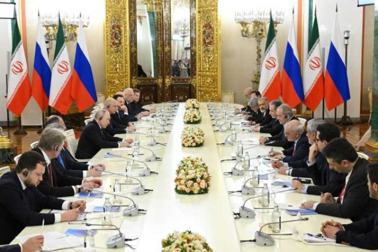 Pezeshkian către Putin: Regiunea Orientului Mijlociu își poate rezolva problemele fără implicarea SUA