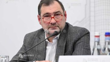 Apostol: Reducerea TVA și a altor taxe la energie se află printre soluțiile discutate pentru protejarea consumatorilor