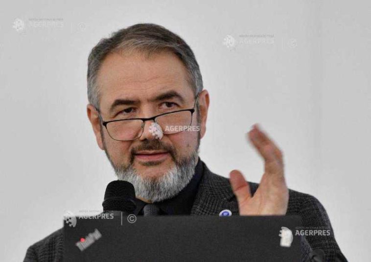 Sorin Costreie, la întâlnirea cu reprezentanți ai comunității educaționale: Una dintre priorități este să avem școli sigure