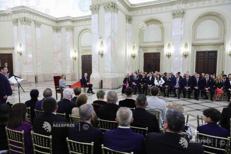 Învestituri regale la Palatul Regal: Nunțiul Apostolic – Decorația Nihil Sine Deo (GALERIE FOTO)