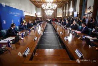 Guvernul a aprobat vineri prima rectificare bugetară din 2026; fonduri suplimentare pentru sănătate, pensii și bugetele locale