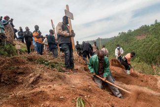 Bilanțul epidemiei de Ebola în RDC se apropie de 5.000 de morți