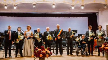 Mureș: Șapte personalități, între care artiști și sportivi de talie mondială, au primit distincția ‘Pro Urbe’