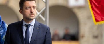 Neamț: Nu cer încredere necondiționată, ci șansa de a o câștiga prin ce voi face, susține prefectul Vlad Grigorean