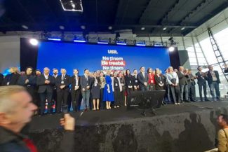 Congres USR/ A fost adoptată rezoluția ‘Ne ținem de treabă. Ne ținem de cuvânt’