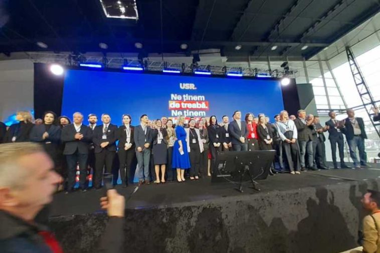 Congres USR/ A fost adoptată rezoluția ‘Ne ținem de treabă. Ne ținem de cuvânt’