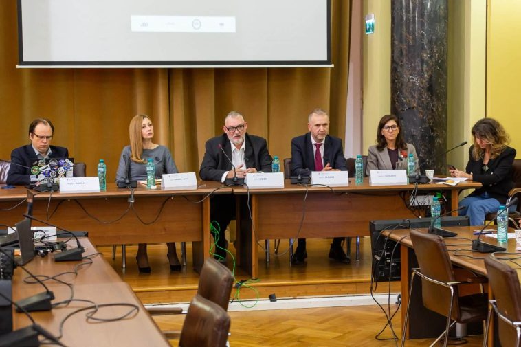 Adrian-Victor Vevera, directorul general al ICI București, la un panel despre reziliență și suveranitate digitală în contextul reglementării inteligenței artificiale.