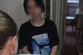O adolescentă este acuzată că a otrăvit soldaţi ucraineni în numele Rusiei, provocând moartea a doi militari