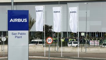 Armistiţiul comercial dintre SUA şi UE este în pericol din cauza unui împrumut de 3,4 miliarde de dolari acordat companiei Airbus, avertizează un oficial al administraţiei Trump