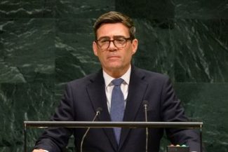 Prim-ministrul britanic Andy Burnham este deschis la adoptarea principiului liberei circulaţii al UE / După Brexit, mai mulţi străini s-au stabilit definitiv în ţară, în loc să se întoarcă în ţările lor de origine