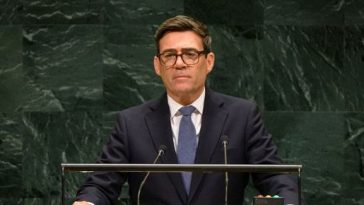 Prim-ministrul britanic Andy Burnham este deschis la adoptarea principiului liberei circulaţii al UE / După Brexit, mai mulţi străini s-au stabilit definitiv în ţară, în loc să se întoarcă în ţările lor de origine