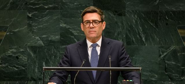 Prim-ministrul britanic Andy Burnham este deschis la adoptarea principiului liberei circulaţii al UE / După Brexit, mai mulţi străini s-au stabilit definitiv în ţară, în loc să se întoarcă în ţările lor de origine