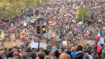 Violenţe în Paris pe timpul nopţii, după proteste în mare parte paşnice care au avut loc în toată Franţa / Ciocniri între forţele de ordine şi protestatari în mai multe oraşe / Proteste în Belgia, Albania, Spania şi mai multe oraşe din Italia