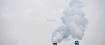 INS: Emisiile industriale GES au scăzut cu 39,3% în 2024 față de 2008; emisiile generate de gospodării, în creștere cu 1,1%