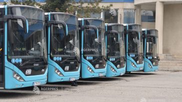 Șoferi și paznici de la STB, acuzați că furau motorină din autobuzele staționate în Autobaza Ferentari (surse)