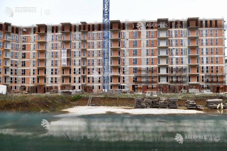 Autorizațiile de construire pentru clădiri rezidențiale au scăzut cu 15,5% în primele nouă luni