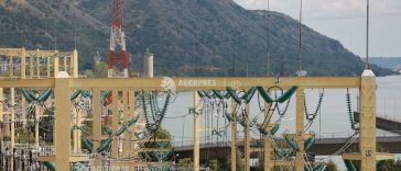 AEI: Avantajul hidrocentralelor și al reactoarelor nucleare în producerea de electricitate nu se regăsește în facturile consumatorilor