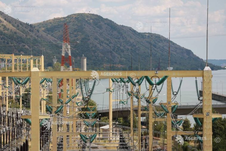 AEI: Avantajul hidrocentralelor și al reactoarelor nucleare în producerea de electricitate nu se regăsește în facturile consumatorilor