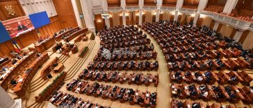 Parlament/ A început ședința de învestire a Guvernului propus de Luca Niculescu