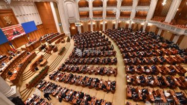 Parlament/ A început ședința de învestire a Guvernului propus de Luca Niculescu