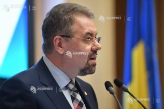 Badea (BNR): Dezvoltarea tehnologiei și implementarea modelelor AI nu mai sunt opționale pentru economiile emergente