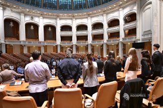 Peste 100 de liceeni și studenți participă în noiembrie la ‘Parlamentul Tinerilor’