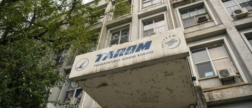 TAROM respinge acuzațiile de faliment și susține că își continuă activitatea în condiții de siguranță și eficiență