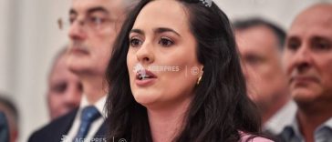 Diana Stoica (USR) a cerut sancționarea Nataliei Intotero pentru încălcarea Regulamentului Camerei Deputaților