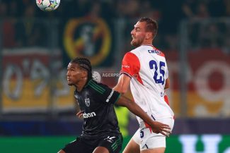 Fotbal: Slavia Praga va renunța la serviciile internaționalului ceh Tomas Chory pentru indisciplină