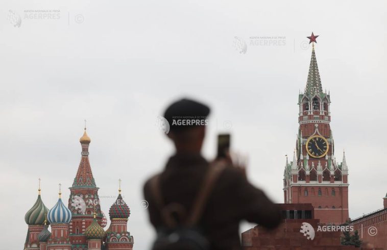 Rusia clasează procesul împotriva unei lucrătoare umanitare acuzată că a criticat armata
