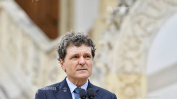 Nicușor Dan, la Biserica Palatului Cotroceni: E important să avem tot timpul în minte că istoria nu începe cu noi
