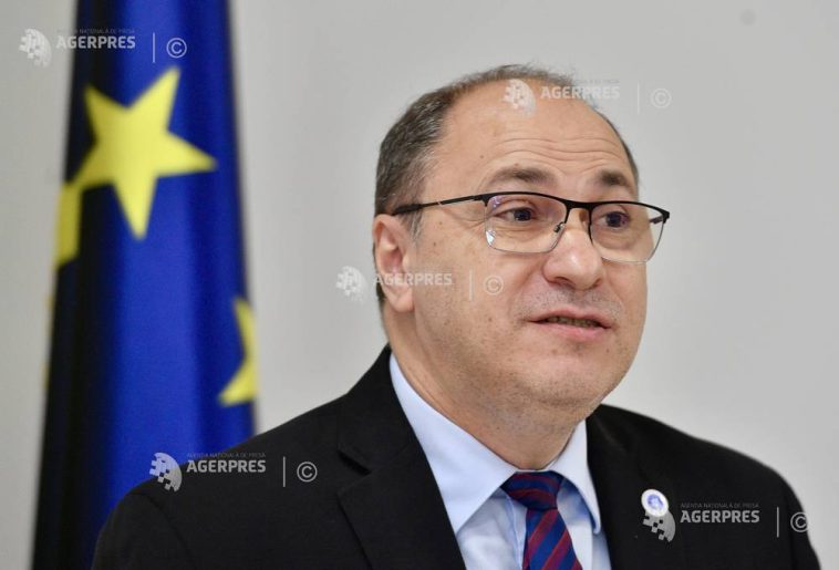 Dimian: Am aprobat manualele școlare pentru clasa a IX pentru 63 de discipline
