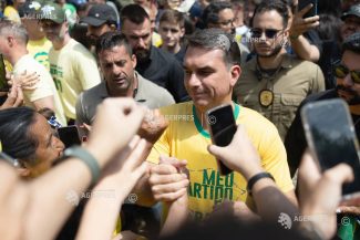 Brazilia: Flavio Bolsonaro recuperează din nou teren în fața lui Lula într-un sondaj în ajunul alegerilor
