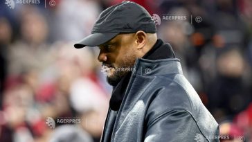 Fotbal: Vincent Kompany, antrenorul lui Bayern, se simte mai bine după leșinul de vineri