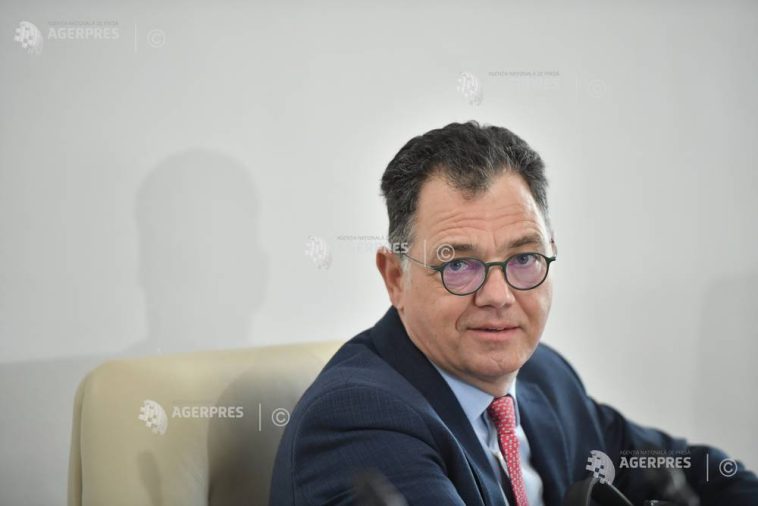 Ștefan-Radu Oprea (PSD), învestit ministru al Apărării Naționale (fișă biografică)
