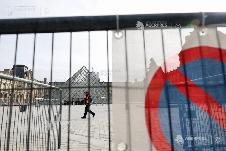 Franța: Interdicție de circulație în noaptea de luni spre marți în unele zone din Paris