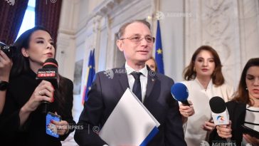Camera Deputaților/Luca Niculescu, chemat la ‘Ora premierului’ de parlamentarii AUR