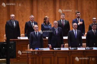 Parlamentul României aprobă un guvern pro-UE după luni de blocaj (agenții de presă)