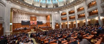VIDEO Parlament – învestire Guvern/ A început votul în plenul reunit