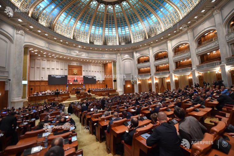 VIDEO Parlament – învestire Guvern/ A început votul în plenul reunit