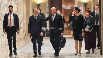 Luca Niculescu s-a întâlnit cu Ilie Bolojan la Palatul Victoria