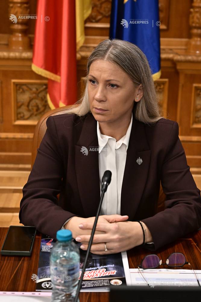 Camera Deputaților/Bullyingul în educație – pe agenda parlamentarilor; Raisa Enachi: Nu putem vorbi despre educație fără demnitate