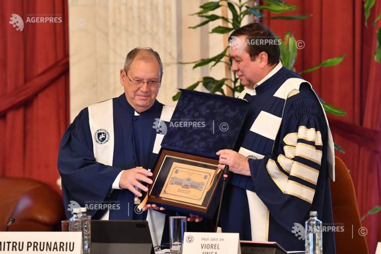 Cosmonautul Dumitru-Dorin Prunariu, distins cu titlul de Doctor Honoris Causa al UMF ‘Carol Davila’
