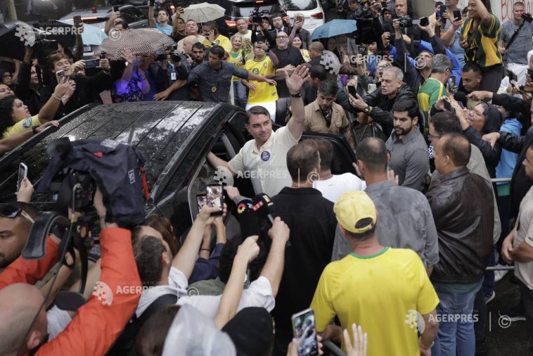 Senatorul Flavio Bolsonaro, ajuns în Statele Unite, se declară ‘liderul’ Braziliei